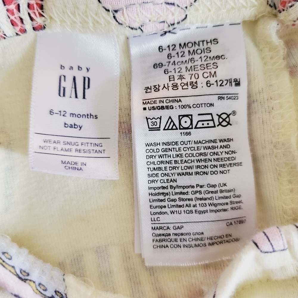 K1006 * Baby Gap Girls Cupcake Print Pajama Top & Bottom Yellow Size 6/12M - Picture 3 of 5